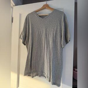 Tommy Hilfiger Tee 3/$10